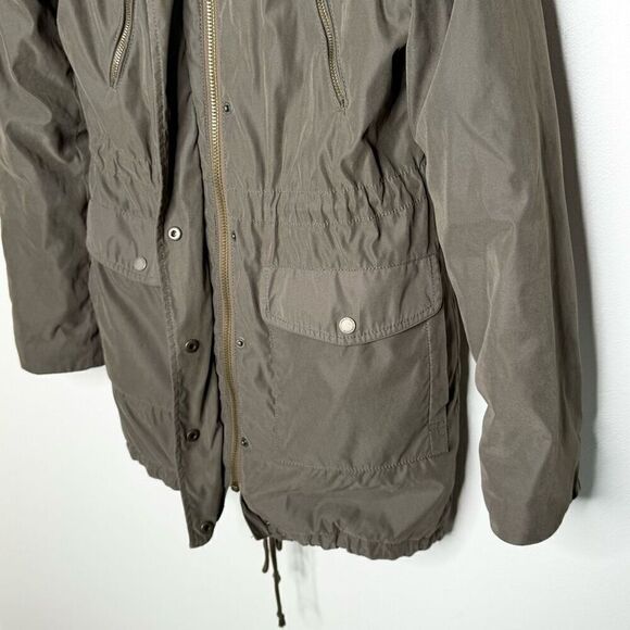 Abercrombie & Fitch Military Inspired Fur Lined Parka - Women’s US S - Picture 6 of 16